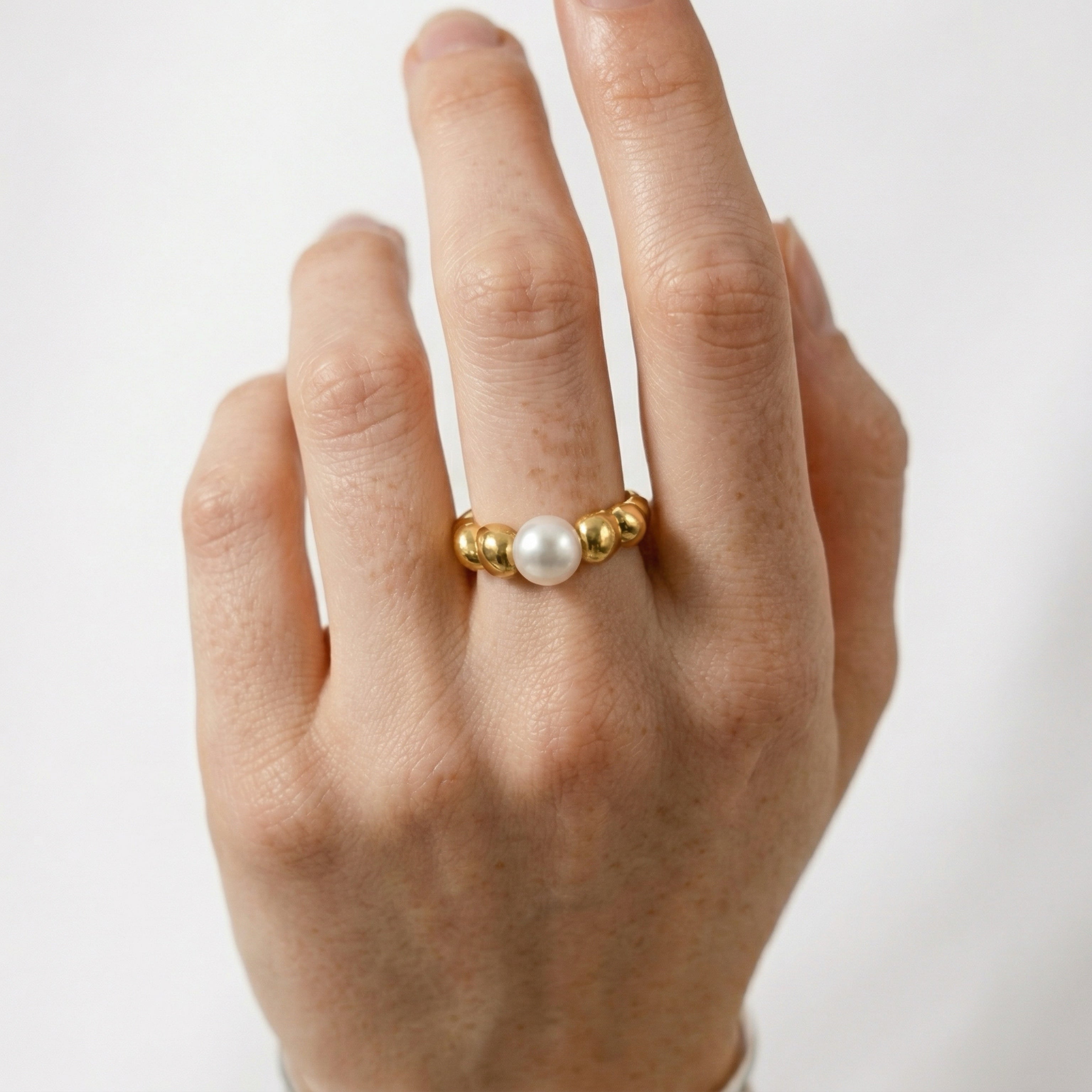 Kiese Ring.